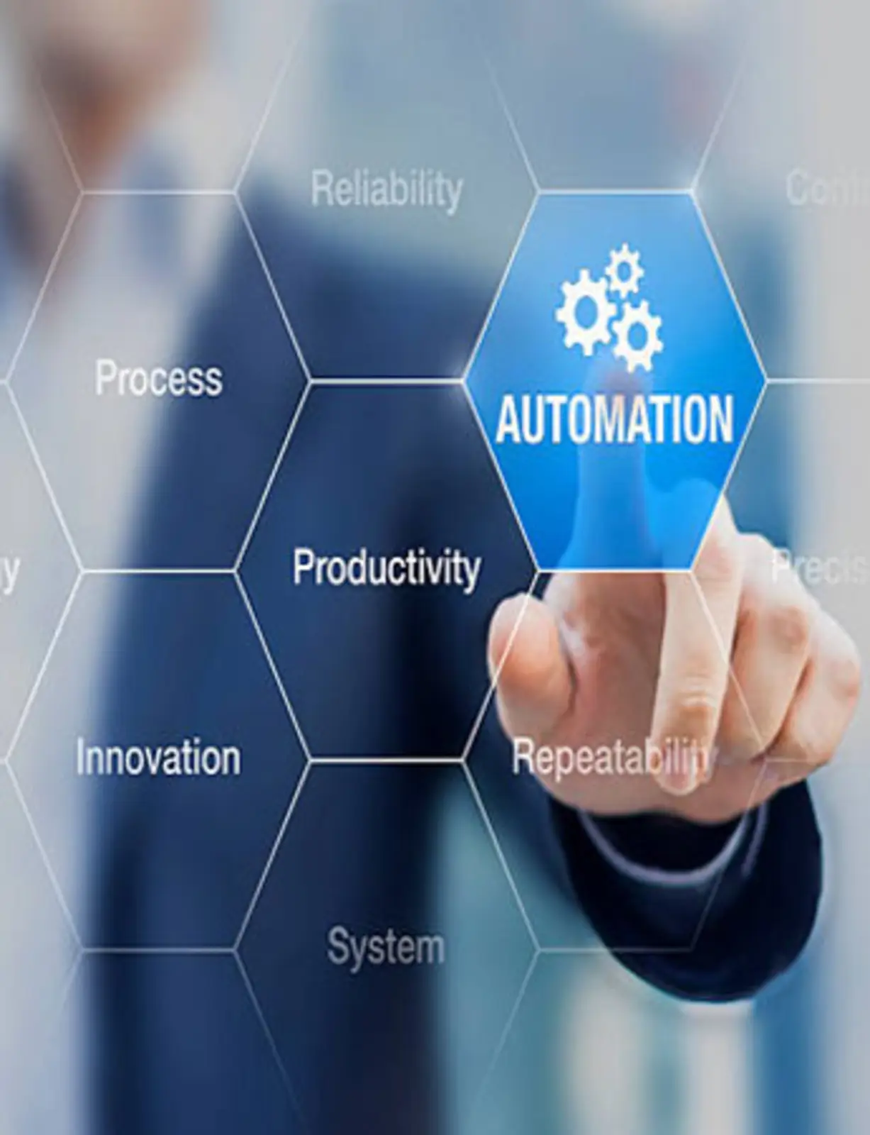 Trabajo de automatización industrial de Armxus y equipo en operación.